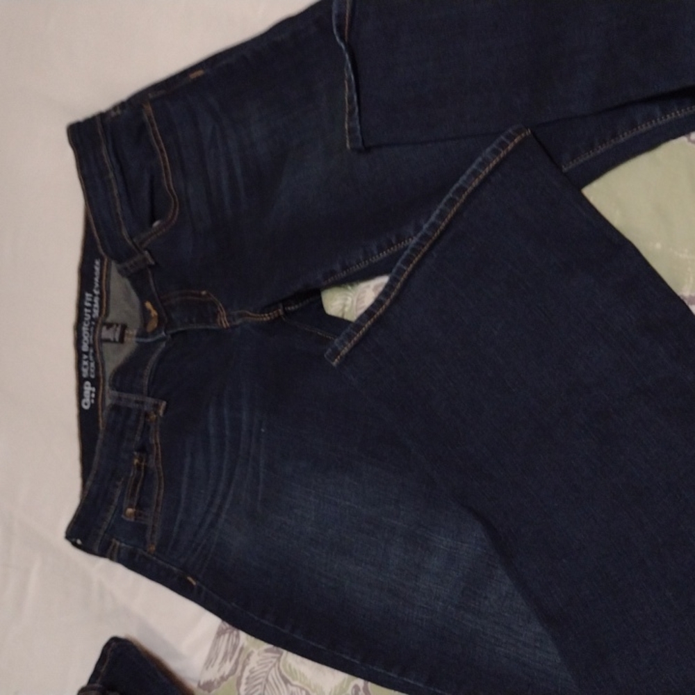 Gap sexy boot cut size 6